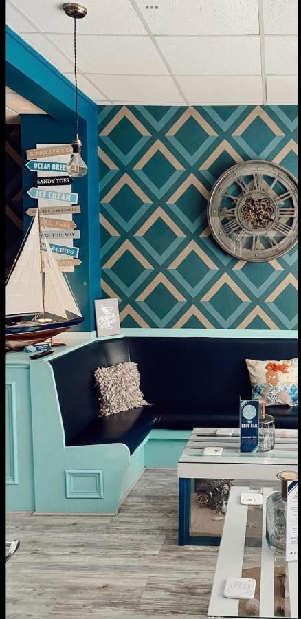 Bed and Breakfast By The Seaside à Blackpool Extérieur photo