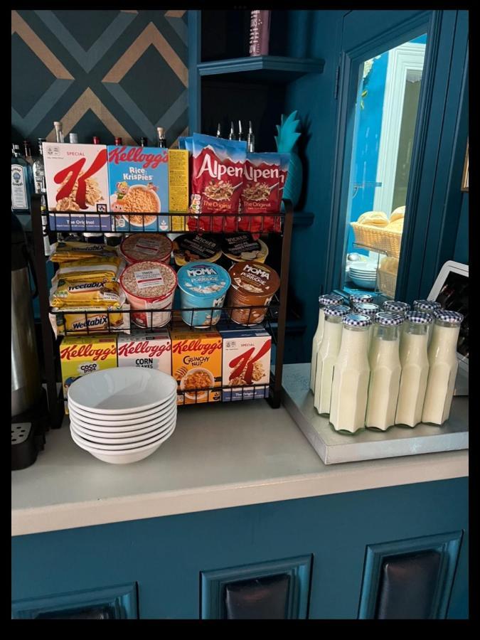 Bed and Breakfast By The Seaside à Blackpool Extérieur photo