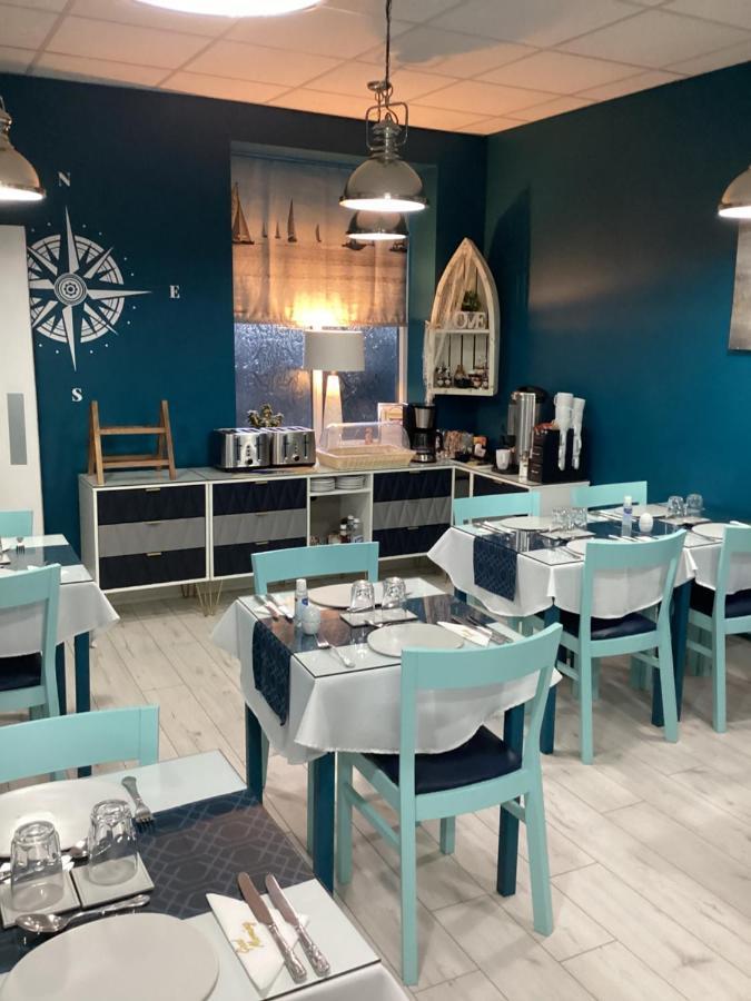Bed and Breakfast By The Seaside à Blackpool Extérieur photo